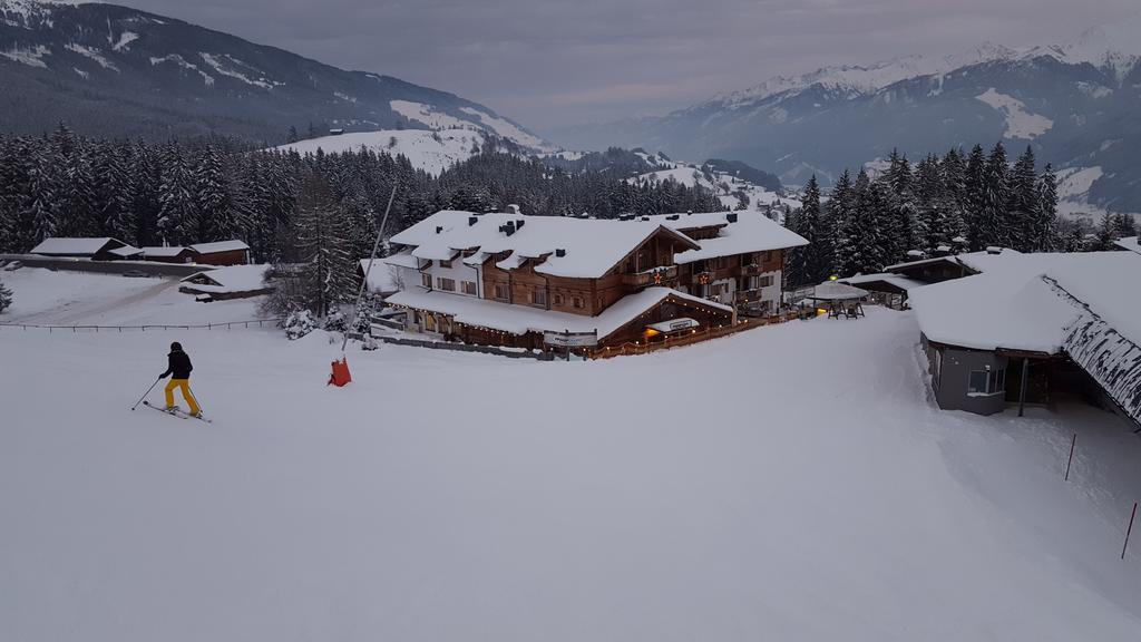 Panorama Chalets Am Pass Thurn Міттерзілль Екстер'єр фото